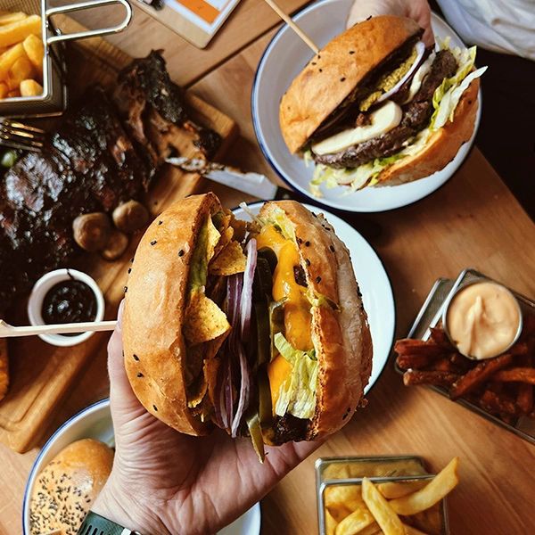 mytujemy-Burg_s-Chef-600x600-1