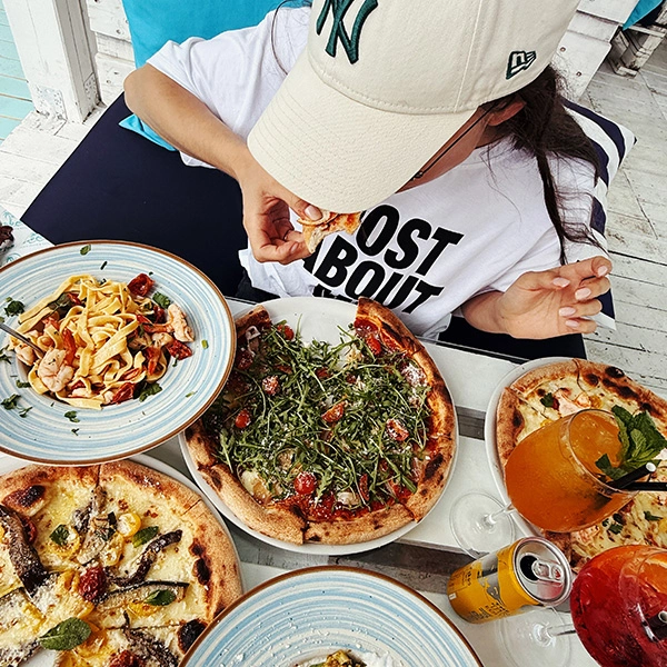 mytujemy-klub-na-fali-1