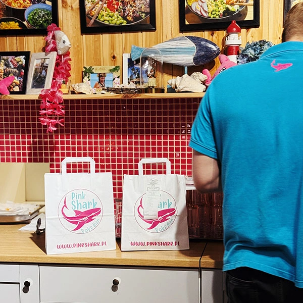 mytujemy-PINK_SHARK_POKE_BOWL-6