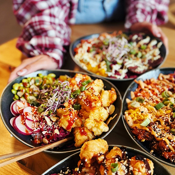 mytujemy-PINK_SHARK_POKE_BOWL-1