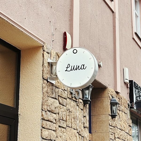 mytujemy-LUNA-POLWIEJSKA-600x600-3