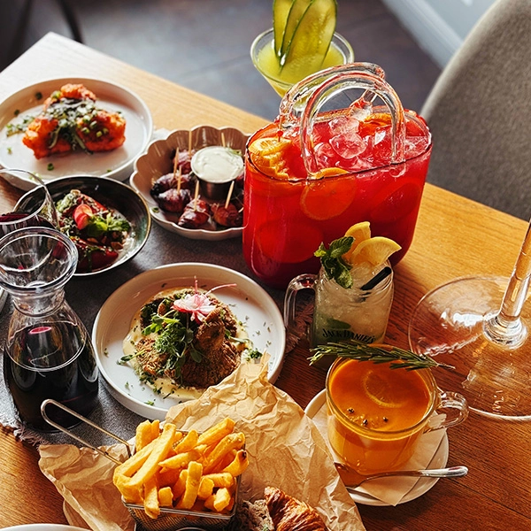 MyTuJemy_JUST_FRIENDS-1